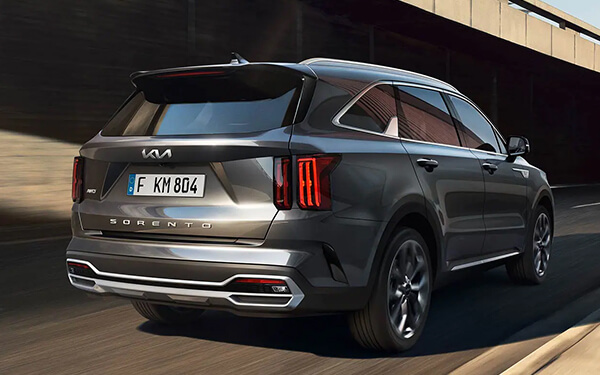 Giá xe Kia Sorento niêm yết & lăn bánh