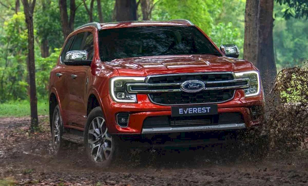 Ford Everest 2023 sẽ trở thành ngôi vương trong phân khúc SUV 7 