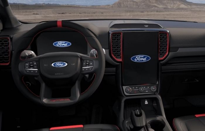 Dòng xe bán tải Ford Ranger Raptor đẳng cấp