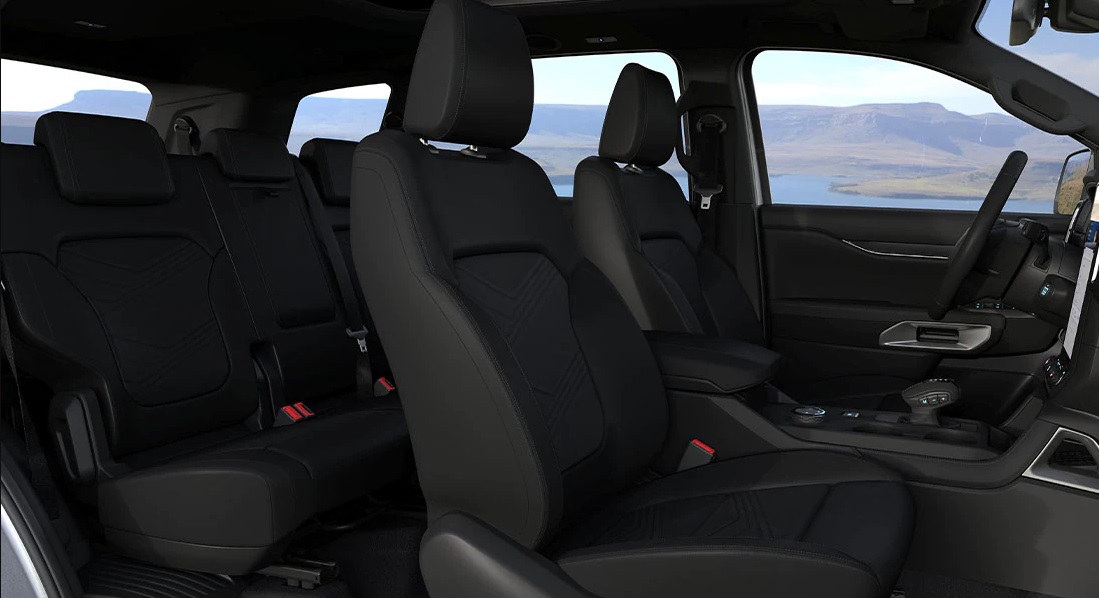 Ford Everest Titanium 2.0L 4×4 AT Bi-Turbo