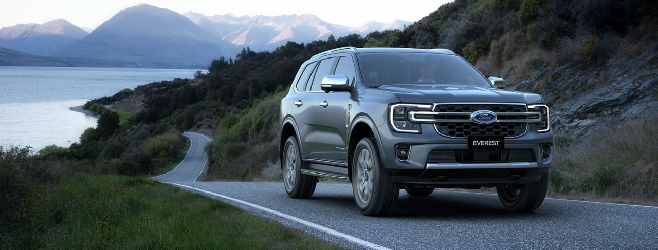 Ford Everest Titanium 2.0L 4×4 AT Bi-Turbo