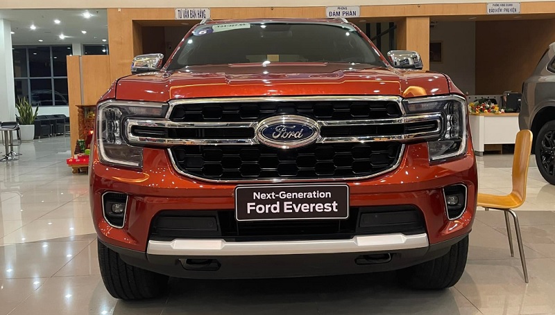 Ford Everest Titanium 2.0L 4×2 AT Single Turbo 2023
