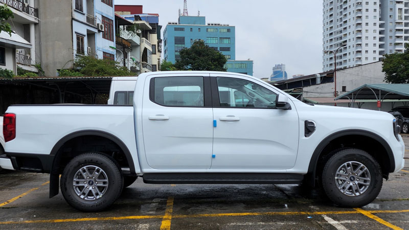 Ford Ranger XLS 2.0L 4X2 AT