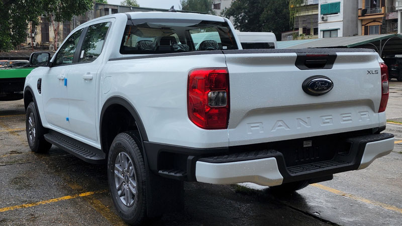 Ford Ranger XLS 2.0L 4X2 AT