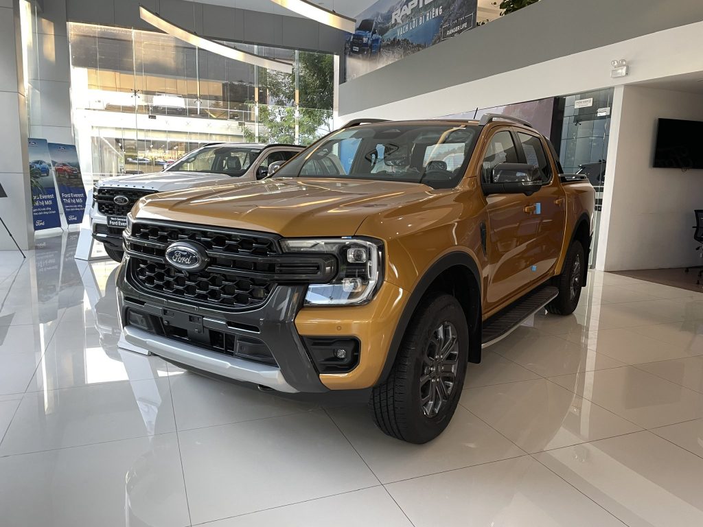 Giới thiệu về dòng xe Ford Ranger XLS 2023 2.0L 4×4 AT
