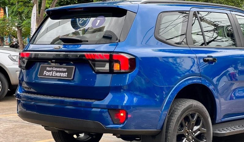 Ford Everest Sport 2.0L 4×2 AT