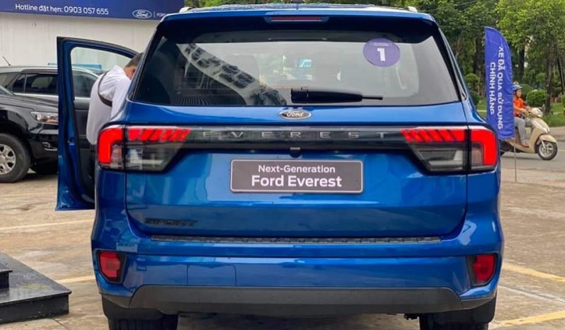 Ford Everest Sport 2.0L 4×2 AT