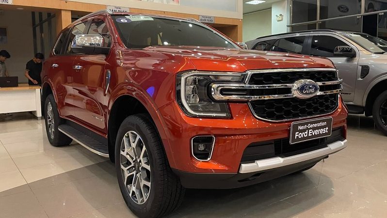 Ford Everest Titanium 2.0L 4×2 AT
