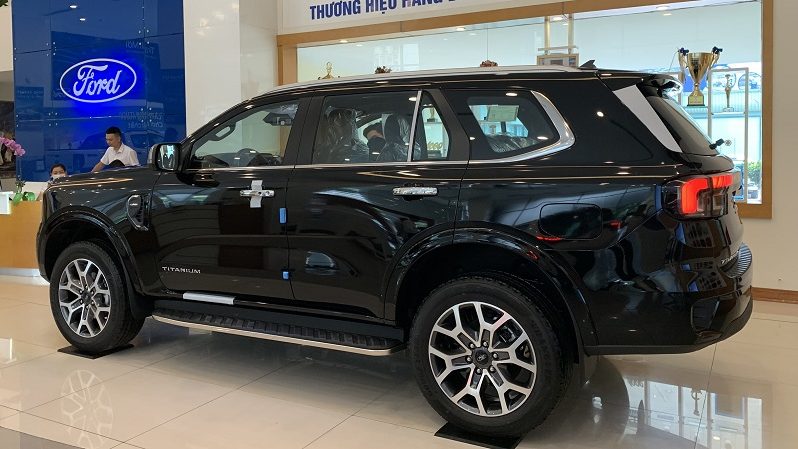 Ford Everest Titanium 2.0L 4×4 AT Bi-Turbo
