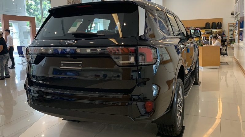 Ford Everest Titanium 2.0L 4×4 AT Bi-Turbo