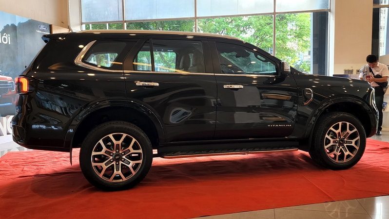 Ford Everest Titanium 2.0L 4×4 AT Bi-Turbo