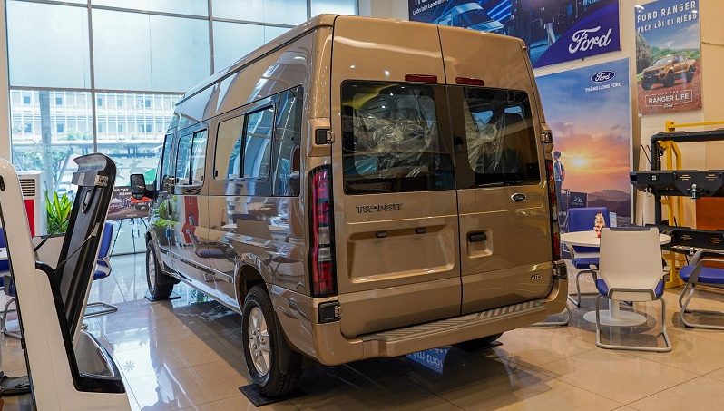 Ford Transit Mini Bus 16 chỗ